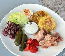 Завтрак с беконом