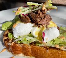 Френч-тост с говядиной 