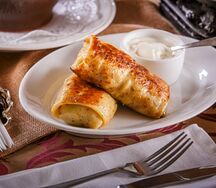 Блины с творогом и изюмом 