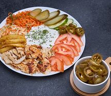 Шаверма на тарелке