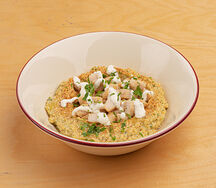 Хумус с копченой куриной грудкой