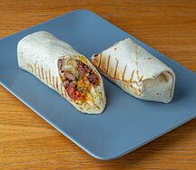 Буррито с тремя видами мяса