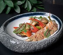 Куриная грудка с овощами гриль