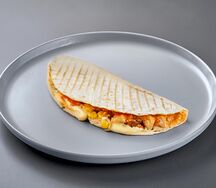 Кесадилья с курицей 