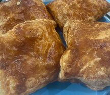 Слойки с сыром