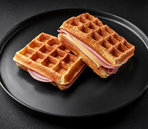 Венские вафли с ветчиной и сыром