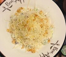 Салат куриный