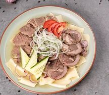 Бешбармак с бульоном