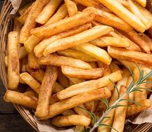 Картофель фри с соусом