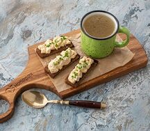 Куриный бульон с тапасами