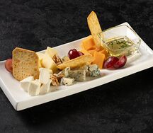 Сырная тарелка