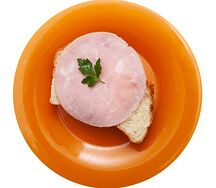 Бутерброд с маслом и ветчиной