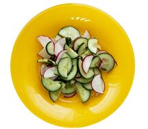 Салат Огуречный с редисом