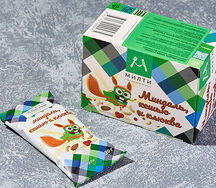 Смесь миндаля, кешью и клюквы 7 шт по 30 г