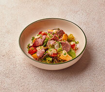 Ростбиф и печеный картофель