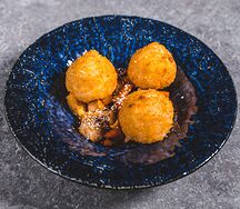 Цыпленок по-азиатски с жареным рисом