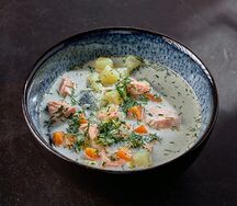 Уха по-фински с лососем