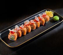 Ролл карамельный лосось