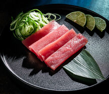 Сашими из тунца