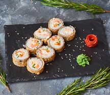Темпура ролл с лососем