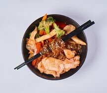 Фунчоза с курицей в терияки Max