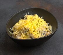 Сковородка с курицей