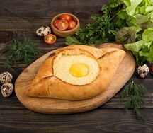 Хачапури по-аджарски