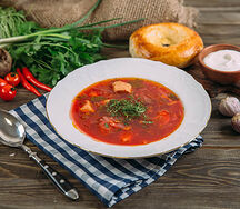 Борщ со сметаной