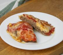 Шницель из говядины под сыром