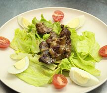 Тёплый салат с куриной печенью
