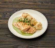 Куриная грудка с цветной капустой