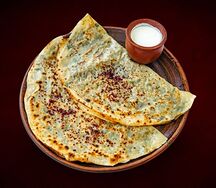 Гутаб с сыром