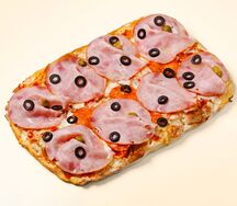 Римская пицца Мясное ассорти