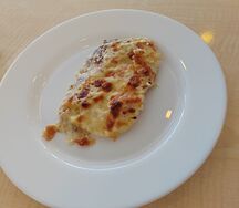 Куриная грудка с ананасами