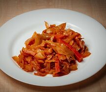 Капуста тушеная
