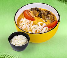 Суп Том ям с креветкой и кальмаром