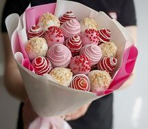 Клубничный букет Нюдовый блеск