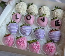 Клубничный бокс Bonjour