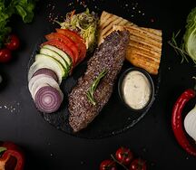 Фаршированная плескавица