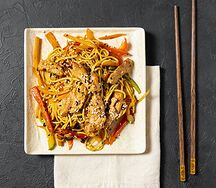 Яичная лапша с курицей