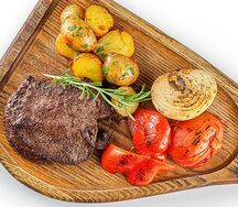 Стейк из фермерской телятины