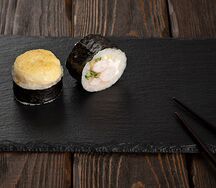 Запеченный сырный с креветкой