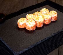 Ролл запеченный с креветкой