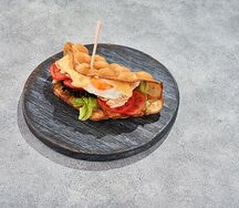 Гонконгский завтрак с курицей
