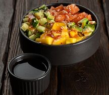 Боул с лососем