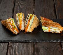 Темпурный сэндвич с курицей