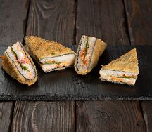 Темпурный сэндвич с крабом