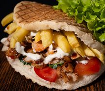 Гирос с курицей в пите