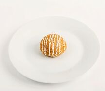 Пирожное Шу Крем-Брюле