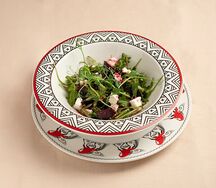 Салат со свеклой и медово-горчичной заправкой 